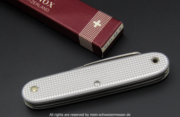 Schweizer Soldatenmesser VICTORINOX, Modell 61, 1984 *NEU*